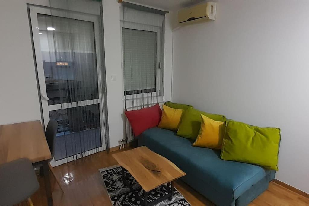 Studio Marko Novi Sad Buitenkant foto